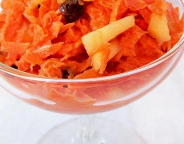 Carrot Raisin Pineapple Salad