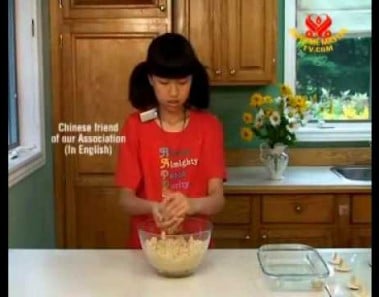 Almond cookies and Crispy Golden Savory Pies  (1/2)杏仁餅乾與黃金香脆餅