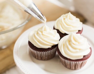 Cream Cheese Frosting Recipe – HoneysuckleCatering
