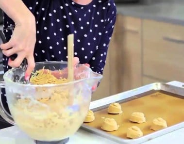 Easy Peanut Butter Cookies recipe
