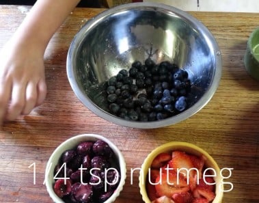 How To Make Easy Strawberry, Cherry, Blueberry Crumbles!