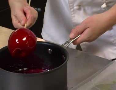 How to Make Perfect Candy Apples