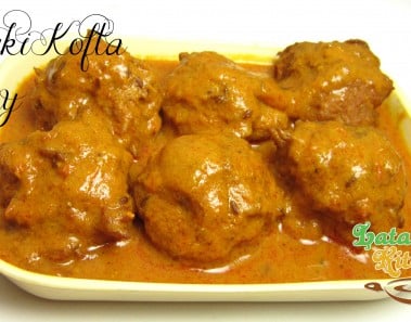 Lauki Kofta Curry Recipe — Indian Vegetarian Recipe in Hindi with English Subtitles