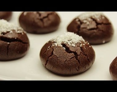 Moist Chocolate Cookies Recipe – Cocoa Cookies with Sugar Syrup