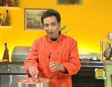 Tandoori Chicken – By Vahchef @ Vahrehvah.com