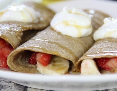 Banana Berry Crepes | Cheap Clean Eats