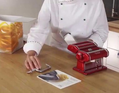 Homemade fresh pasta with Marcato Atlas 150 – Video tutorial