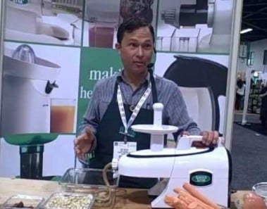 How to Juice and Make Date Macadamia Nut Roll Dessert in the Green Star Elite Juicer