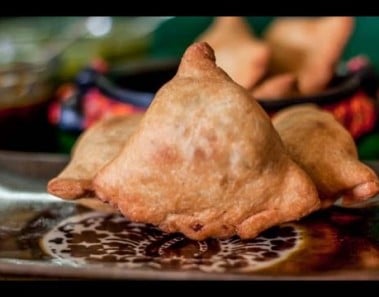 How to Make Samosa With Spicy Potato Filling | Recipe By Archana