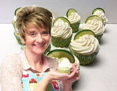 My Birthday Cupcakes – Key Lime Cupcakes with Key Lime Filling and Frosting Tutorial