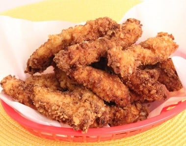 Saltine Crusted Chicken Fingers Recipe – Laura Vitale – Laura in the Kitchen Episode 869