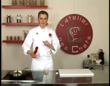 Technique de cuisine : Flamber un steak au poivre
