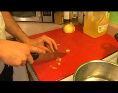 Blackened New York Steak Recipe: Chop Onions