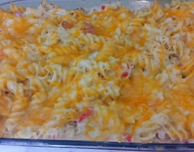 Cheesy Chicken Bacon Ranch Casserole RECIPE | ThickChickCooks