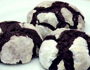 Easy Chocolate Crack Cookies Recipe