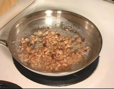 Easy Italian Appetizer Recipes : How to Cook Filling for Stuffed Mushrooms