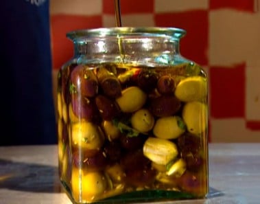 How to Make Marinated Olives