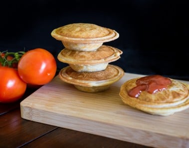 Mina’s Famous Vegetarian Pie Recipe Demonstration – Cooking With Mina