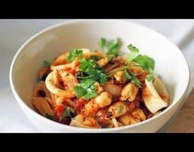Seafood Spaghetti Recipe, The Yes Chef (Ep1)