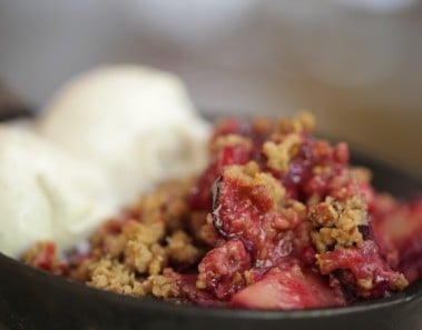 Beth’s Easy Plum Crumble