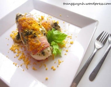 RECIPE: Bacon Wrapped Cheesy Pesto Chicken Breasts