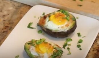 Breakfast Recipe: Baked Eggs in Avocado by Cookingforbimbos.com