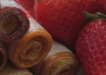 Strawberry Mango Fruit Roll Up Candy for Kids (Oscars 2015)  | Health Reset Meals