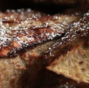 VEGAN GINGERBREAD FRENCH TOAST STICKS | hot for food