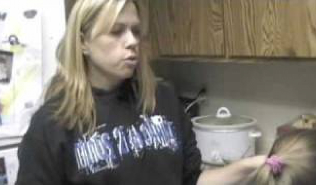 3women3dishes- pasta, apple dessert, cheese bread