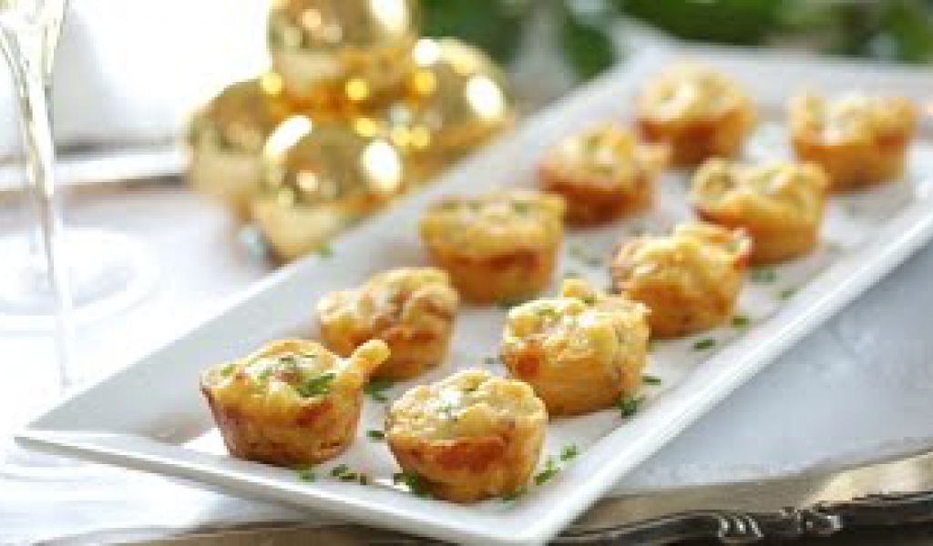 Beth’s Bacon Mac & Cheese Bites (New Years Eve Appetizer!)