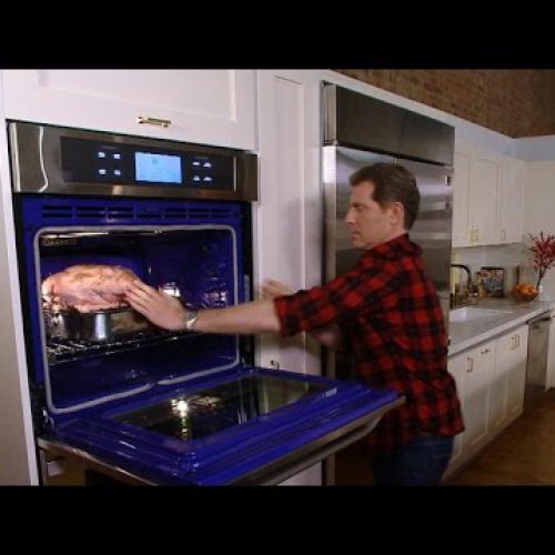 Bobby Flay attempts a Christmas tradition