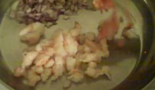 Cabbage Prawn Wrap (Appetizer)