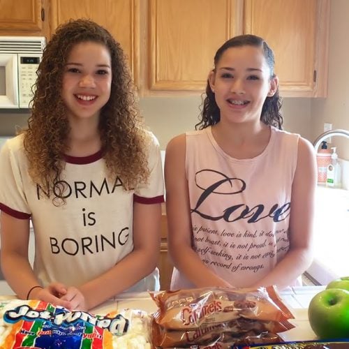 Chocolate Caramel Candy Apples DIY Recipe!!  (Haschak Sisters)