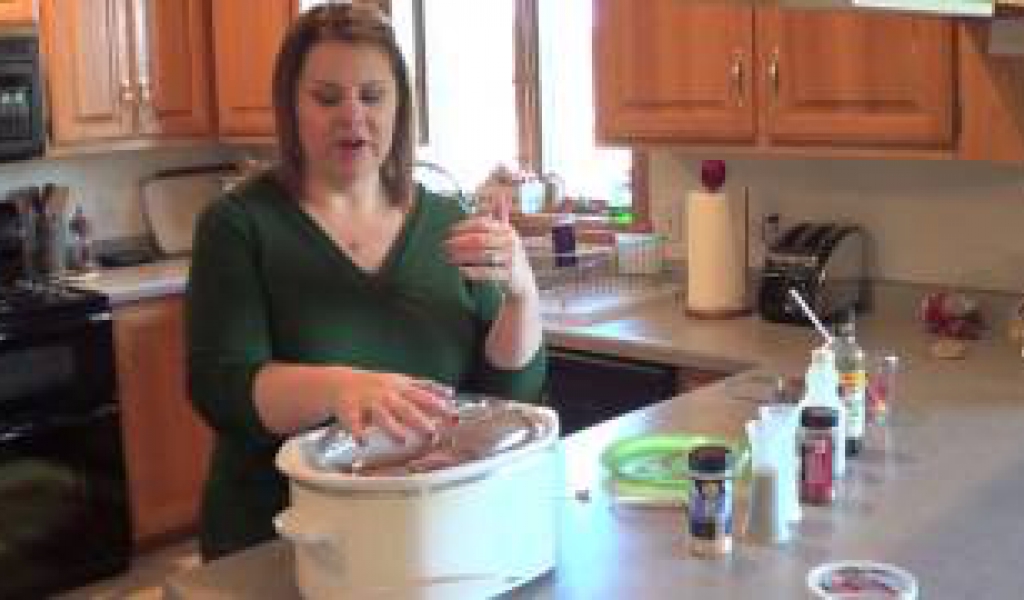 Crock BBQ Pulled Pork: Cooking with Kristin