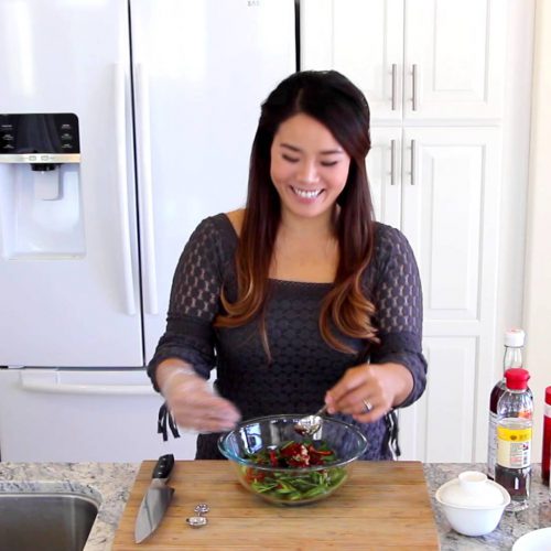Cucumber Kimchi Salad Recipe : Quick Cucumber Kimchi Recipe 오이무침 (banchan)