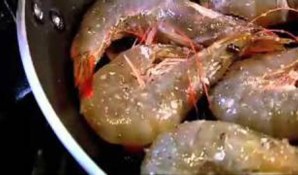 Fast Food – 3 – Garlic Prawns By Gordon Ramsay