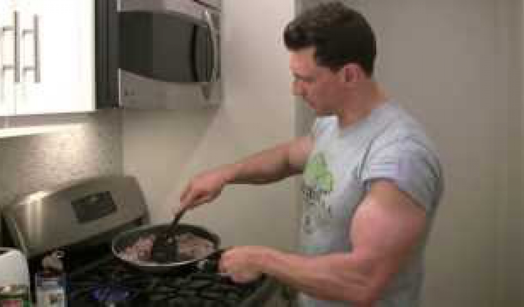 High Protein Meals – Low Fat Healthy Chili with Recipe
