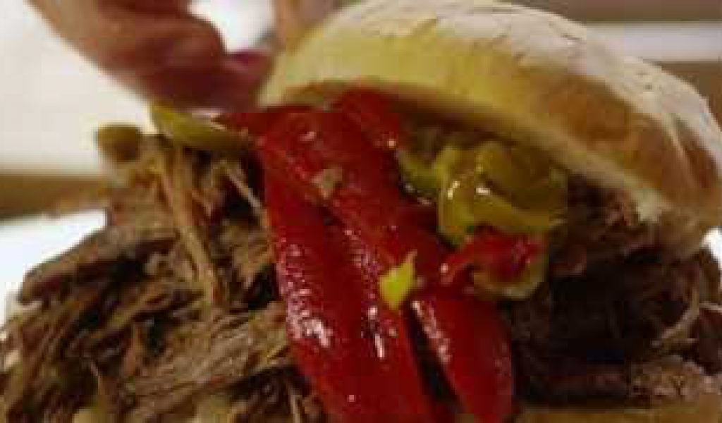 How to Make Italian Beef for Sandwiches