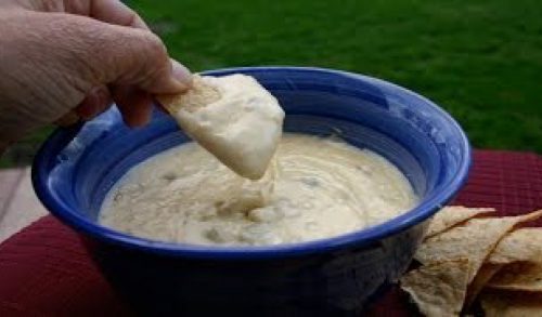 How To Make White Cheese Dip – A Creamy Cheesy Appetizer by Rockin Robin