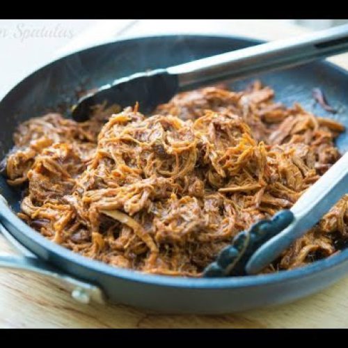 Slow Cooker Pulled Pork Recipe (How to Make Crockpot Pulled Pork)