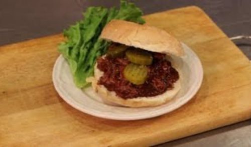 Slow Cooker Recipes for BBQ Pulled Pork : Super Bowl Party Eats