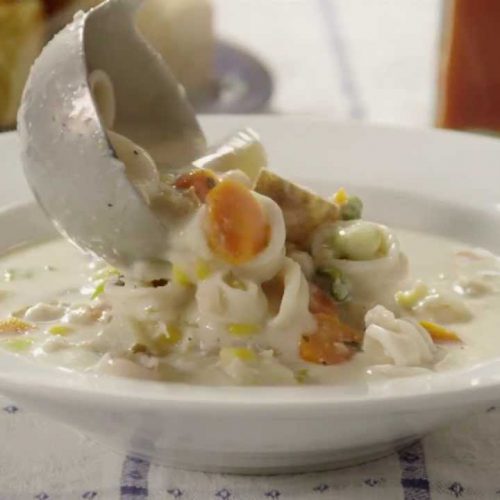 Soup Recipe – How to Make Seafood Chowder